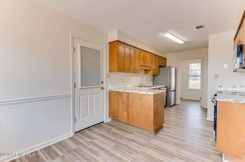 Kitchen - 3207 Darwood Dr, Augusta, GA 30906 photo 1 of 8