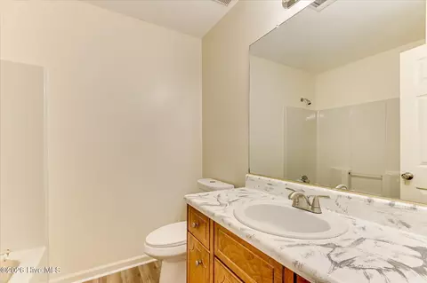 Bath - 3207 Darwood Dr, Augusta, GA 30906 photo 4 of 4