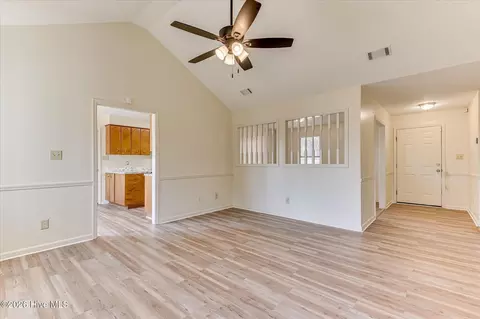 Living - 3207 Darwood Dr, Augusta, GA 30906 photo 4 of 6