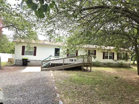 2948 Bethany Ct SW, Supply, NC 28462