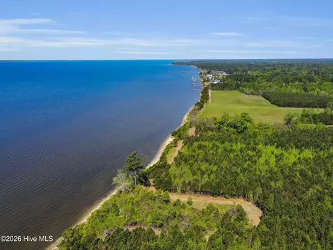 N/a Burton Farm Road, Arapahoe, NC 28510