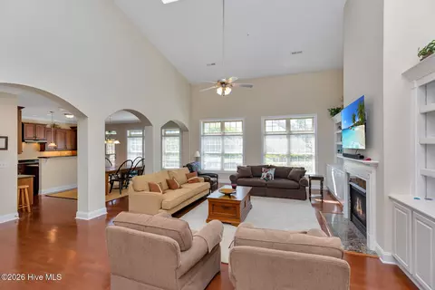 Living - 75 Shadow Creek Ct, Pinehurst, NC 28374 photo 2 of 3