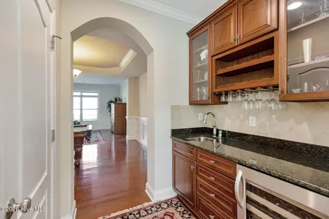 Entry Way - 75 Shadow Creek Ct, Pinehurst, NC 28374 photo 3 of 5