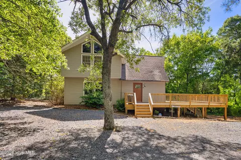 103 Round Oak Ct, Seven Lakes, NC 27376