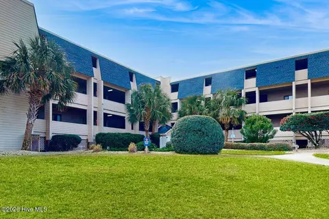 Exterior - 1904 E Fort Macon Rd #252, Atlantic Beach, NC 28512 photo 11 of 12