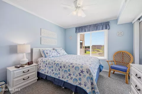 Bedroom - 1904 E Fort Macon Rd #252, Atlantic Beach, NC 28512 photo 1 of 5