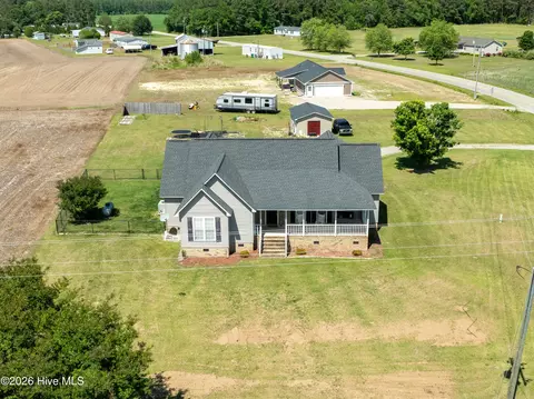 2081 Sweet Home Rd, Williamston, NC 27892