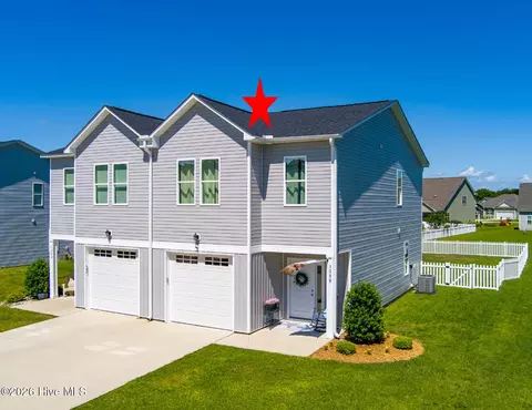 139 Pasture Ln #B, Swansboro, NC 28584