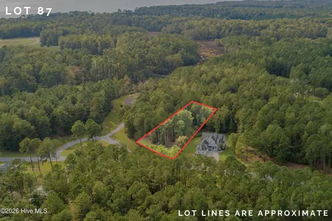 10 Peppervine Ct, Minnesott Beach, NC 28510