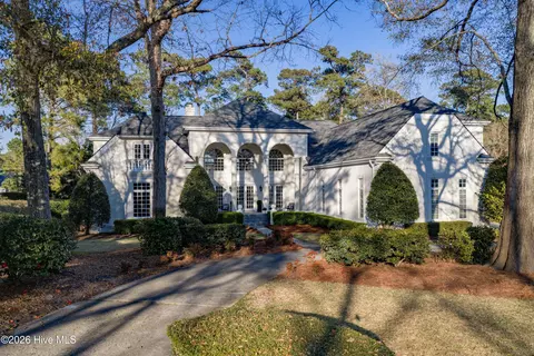 1520 Radian Rd, Wilmington, NC 28405
