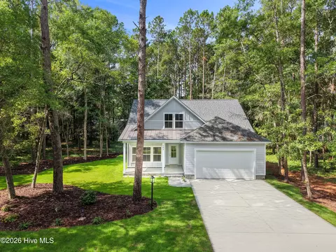 593 Folly Dr, Bolivia, NC 28422