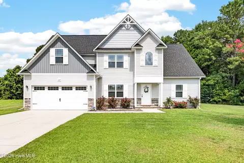 107 Pegasus Pl N, Jacksonville, NC 28540