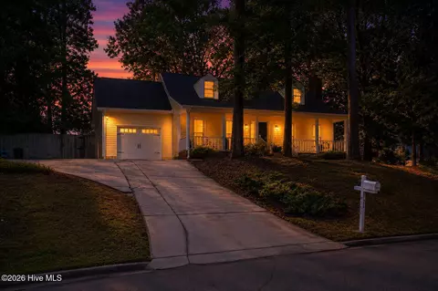 Exterior - 4752 Red Leaf Way, Martinez, GA 30907 photo 2 of 27