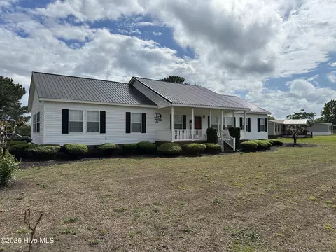 1198 Kenan Weeks Rd, Newton Grove, NC 28366