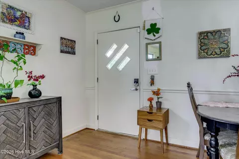 Entry Way - 1002 Eustis Dr, Augusta, GA 30904 photo 1 of 3