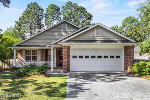 4932 Coronado Dr, Wilmington, NC 28409