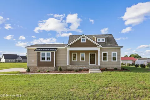 147 Conover Rd, La Grange, NC 28551
