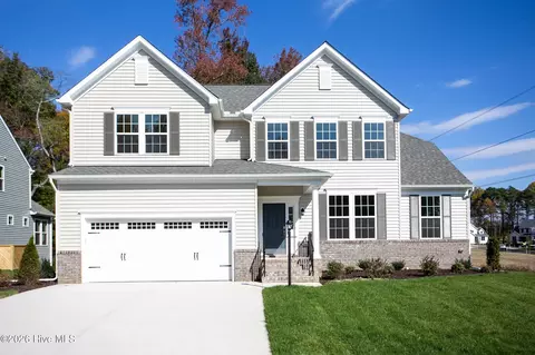 326 Oak Meadow Ln, Angier, NC 27501