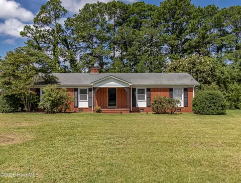 1801 E Azalea Dr, Goldsboro, NC 27530