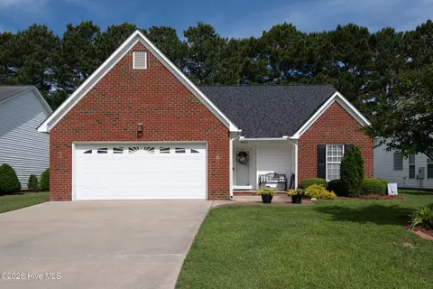 3421 Providence Pl, Winterville, NC 28590