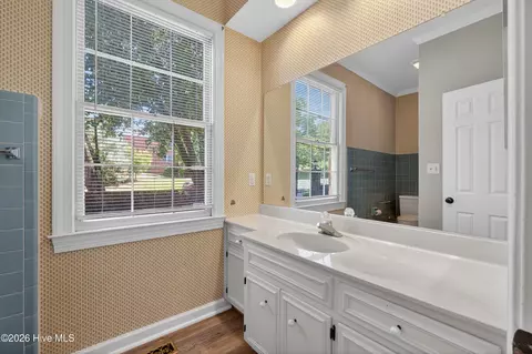 Bath - 2106 Mcdowell St, Augusta, GA 30904 photo 3 of 6
