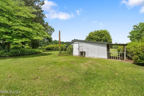 Exterior - 552 Garden Rd, Willard, NC 28478 photo 5 of 8
