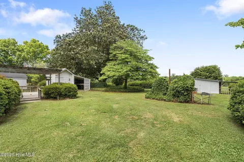 Exterior - 552 Garden Rd, Willard, NC 28478 photo 4 of 8