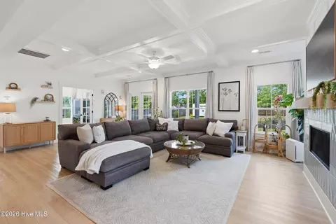 Living - 35 Bowman Field Cir, Hampstead, NC 28443 photo 1 of 1