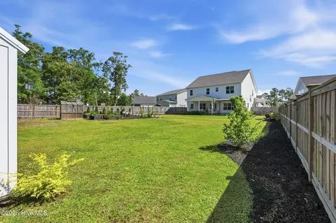Exterior - 35 Bowman Field Cir, Hampstead, NC 28443 photo 12 of 12