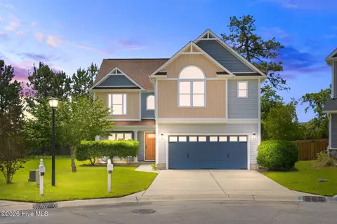 6104 Blue Ray Dr, Leland, NC 28451