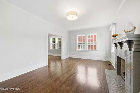 Living - 205 E 11th St, Washington, NC 27889 photo 1 of 4
