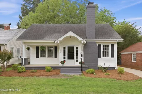 205 E 11th St, Washington, NC 27889