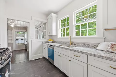 Kitchen - 205 E 11th St, Washington, NC 27889 photo 3 of 3