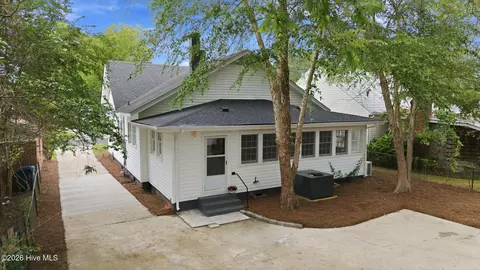 Other - 205 E 11th St, Washington, NC 27889 photo 3 of 12