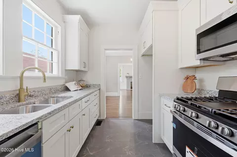 Other - 205 E 11th St, Washington, NC 27889 photo 4 of 12