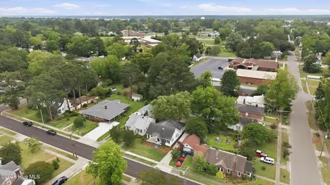 View/Area - 205 E 11th St, Washington, NC 27889 photo 3 of 3