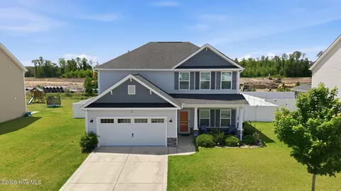 370 Holly Grove Dr, Winterville, NC 28590