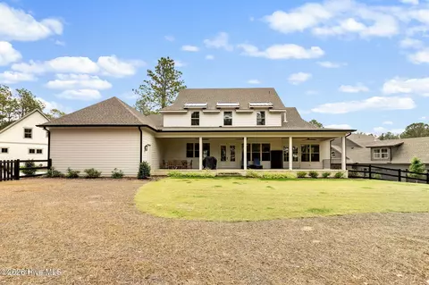 Exterior - 325 Sloan Ln, Pinehurst, NC 28374 photo 5 of 8
