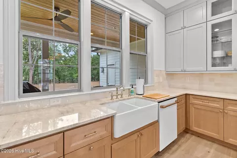 Kitchen - 325 Sloan Ln, Pinehurst, NC 28374 photo 3 of 3