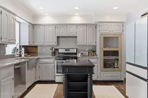 Kitchen - 7 Ash Ct, Pinehurst, NC 28374 photo 1 of 1