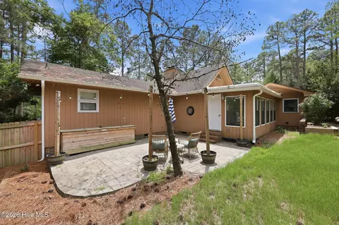 Exterior - 7 Ash Ct, Pinehurst, NC 28374 photo 6 of 10