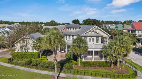 6524 Brevard Dr, Wilmington, NC 28405