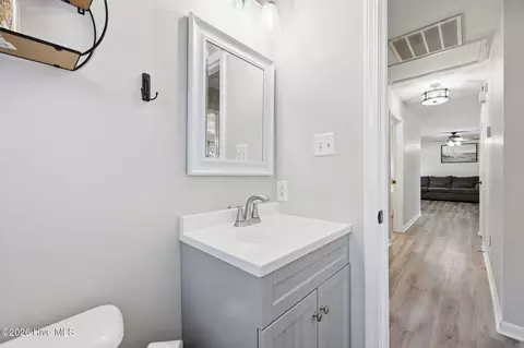 Entry Way - 339 Riggs Rd, Hubert, NC 28539 photo 2 of 2