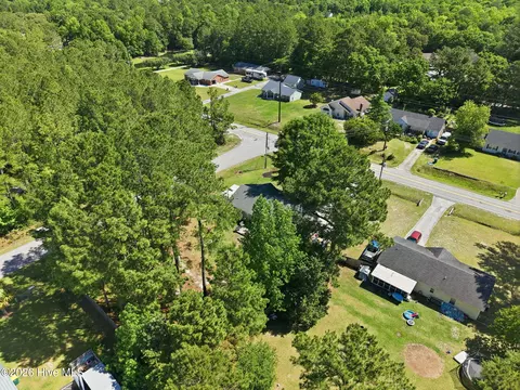 View/Area - 339 Riggs Rd, Hubert, NC 28539 photo 4 of 11