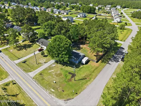 View/Area - 339 Riggs Rd, Hubert, NC 28539 photo 5 of 11