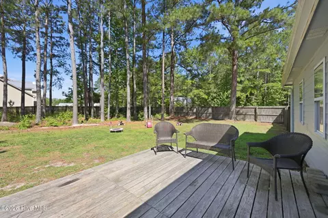 Exterior - 339 Riggs Rd, Hubert, NC 28539 photo 9 of 12