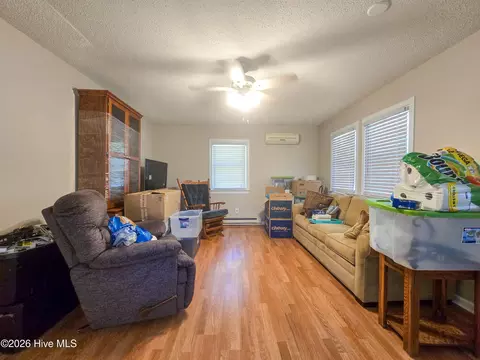 Living - 809 Sandy Ridge Rd, Tyner, NC 27980 photo 4 of 5