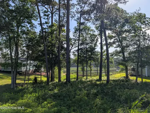 1743 Star Cross Dr SW, Shallotte, NC 28470