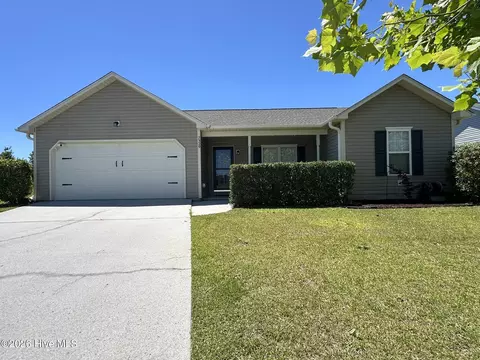 7320 Woodhall Dr, Wilmington, NC 28411