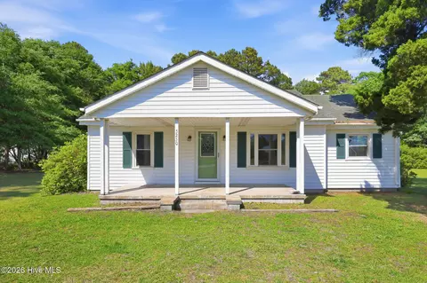 5250 Business Dr, Newport, NC 28570